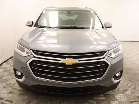 Used 2021 Chevrolet Traverse LT image 4