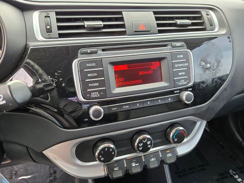 Used 2016 Kia Rio LX image 24