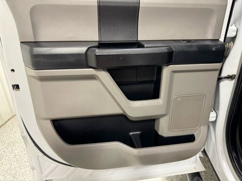 Used 2019 Ford F350 XL w/ Power Equipment Group image 18