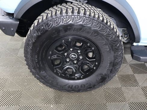 Used 2021 Ford Bronco First Edition image 18