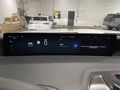 New 2025 Ford Expedition Active image 14