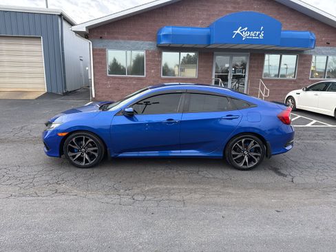 Used 2019 Honda Civic Sport image 3