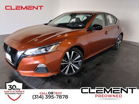 Used 2022 Nissan Altima 2.5 SR FWD image 1