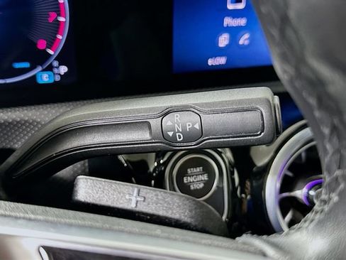 Used 2025 Mercedes-Benz CLA 250 image 19