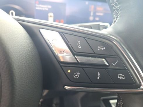 Used 2025 Buick Enclave Sport Touring image 17