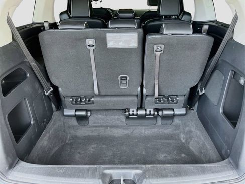 Used 2025 Honda Odyssey Touring image 29