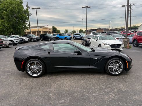 Used 2016 Chevrolet Corvette Stingray Coupe w/ 2LT Preferred Equipment Group RWD image 19