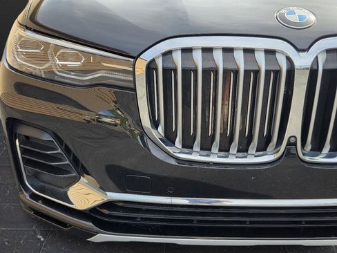 Used 2021 BMW X7 xDrive40i w/ Executive Package 2 AWD/4WD image 38