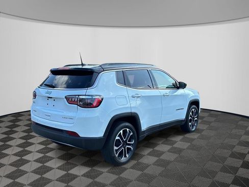 Certified 2023 Jeep Compass Limited w/ Sun and Sound Group AWD/4WD image 7
