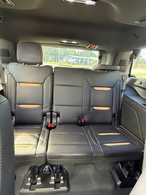 Used 2022 GMC Yukon AT4 w/ Technology Package AWD/4WD image 26