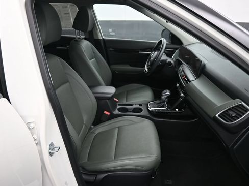 Certified 2024 Kia Seltos SX w/ SX Sunroof Package AWD/4WD image 26