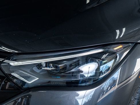 Used 2023 Mercedes-Benz EQE 350+ 4MATIC Sedan image 13