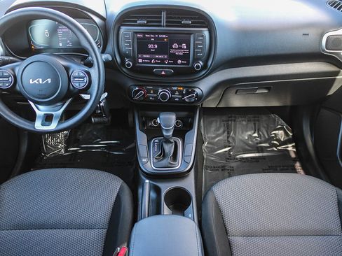 Used 2023 Kia Soul LX w/ Option Group 015 image 13