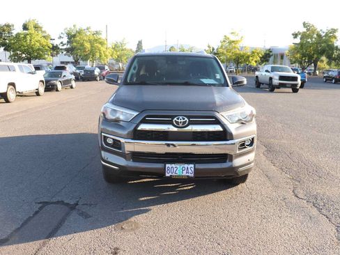 Used 2023 Toyota 4Runner Limited AWD/4WD image 2