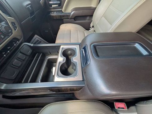 Used 2014 GMC Sierra 1500 Denali AWD/4WD image 16
