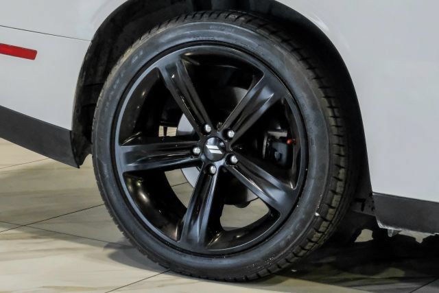 Used 2017 Dodge Challenger R/T RWD image 53