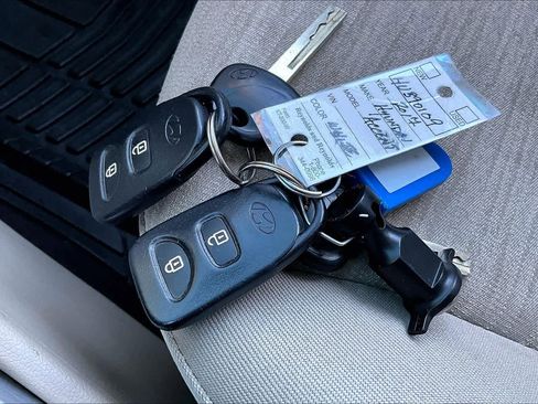 Used 2017 Hyundai Accent SE image 14