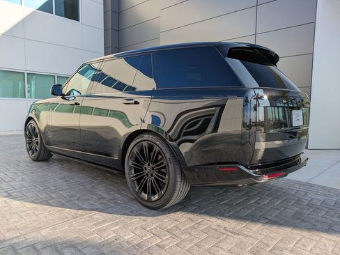 New 2026 Land Rover Range Rover Long Wheelbase SE AWD/4WD image 6