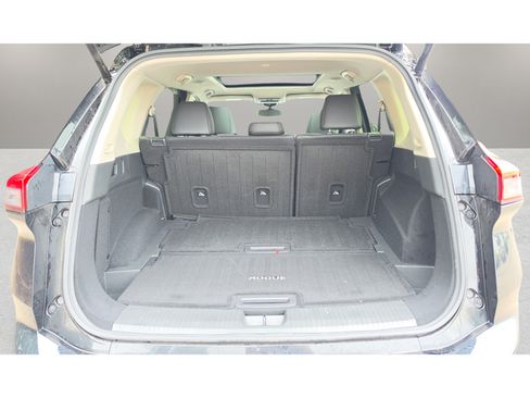 Used 2024 Nissan Rogue Platinum w/ Platinum Premium Package AWD/4WD image 16