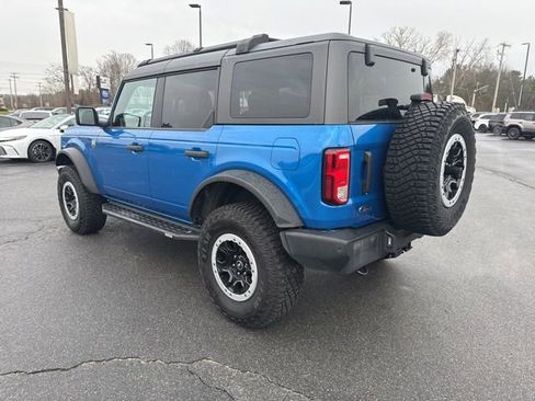 Used 2023 Ford Bronco Big Bend w/ Sasquatch Package image 4