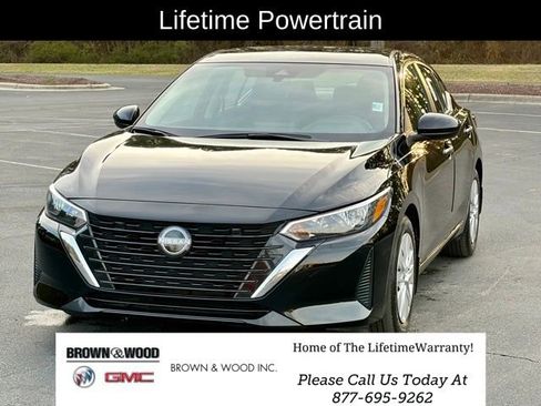 Used 2024 Nissan Sentra S image 1