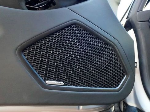 Used 2020 Lamborghini Huracan EVO image 57