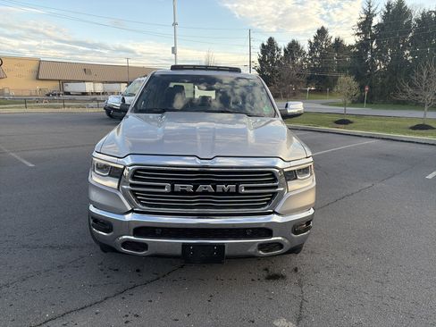 Used 2024 RAM 1500 Laramie image 2