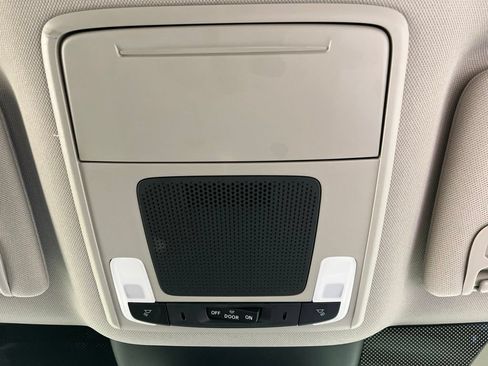 Certified 2025 Honda Pilot EX-L image 29