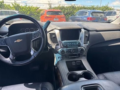 Used 2018 Chevrolet Tahoe LT AWD/4WD image 15