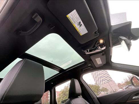 Used 2025 BMW X1 xDrive28i w/ Premium Package image 13