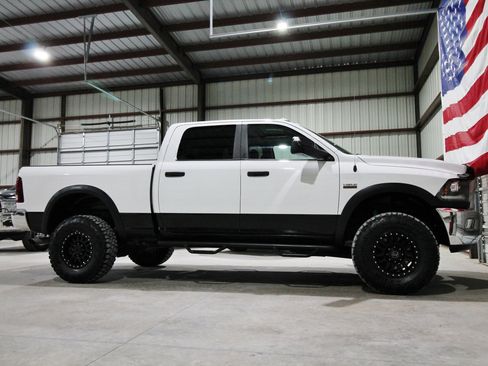 Used 2014 RAM 2500 Power Wagon w/ Luxury Group AWD/4WD image 14