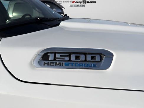 Used 2024 RAM 1500 Laramie image 39