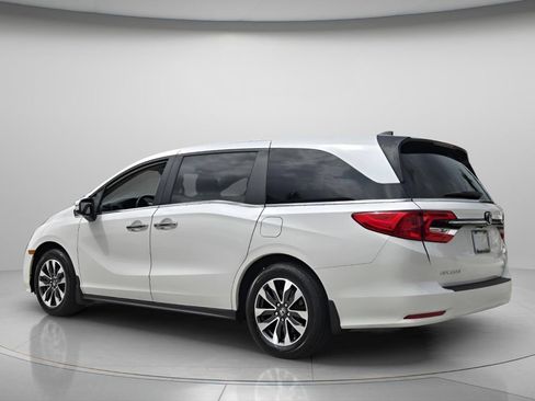 Used 2024 Honda Odyssey EX-L image 6