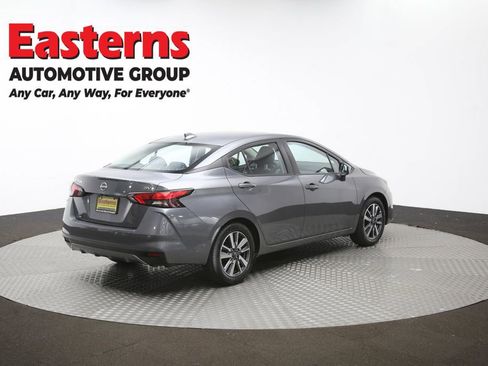 Used 2023 Nissan Versa SV image 40