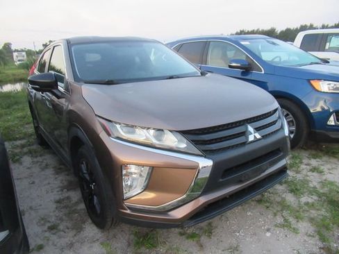 Used 2018 Mitsubishi Eclipse Cross LE AWD/4WD image 1