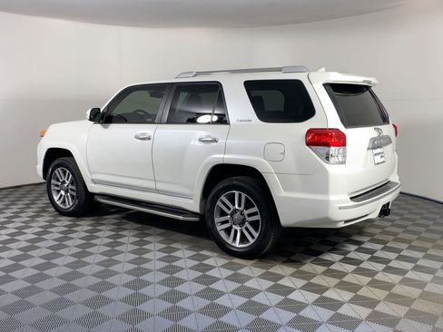 Used 2013 Toyota 4Runner Limited image 3