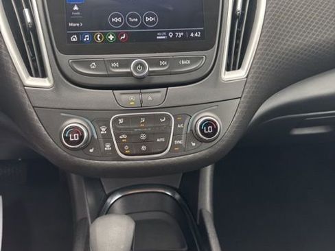 Used 2024 Chevrolet Malibu LT image 14