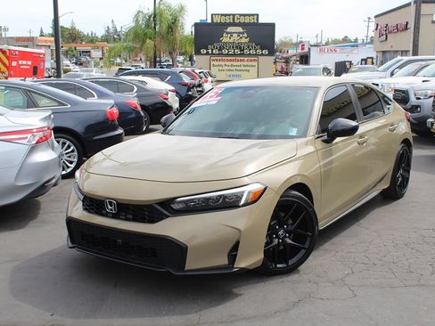 Used 2025 Honda Civic Sport image 35