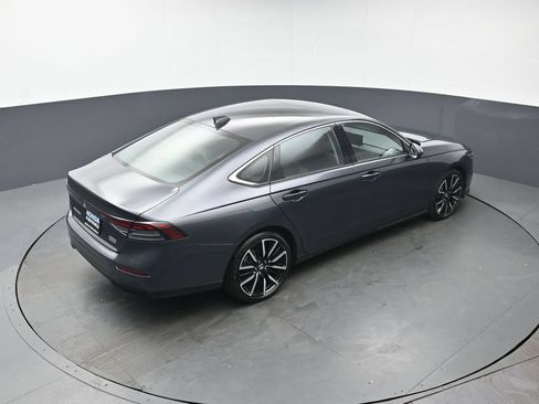 Used 2023 Honda Accord Touring image 42
