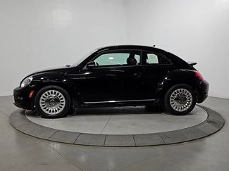Used 2016 Volkswagen Beetle 1.8T FWD video 2
