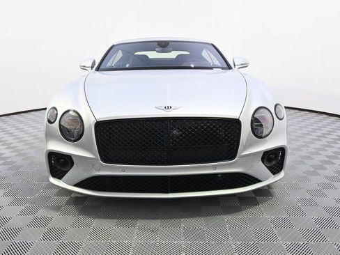 Used 2024 Bentley Continental GT image 10