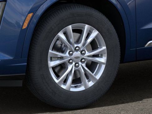 New 2025 Cadillac XT6 Luxury w/ LPO, Floor Liner Package image 9