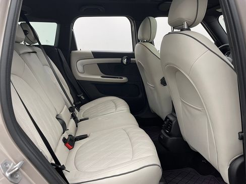 Used 2024 MINI Cooper Countryman S w/ Signature Upholstery Package FWD image 39