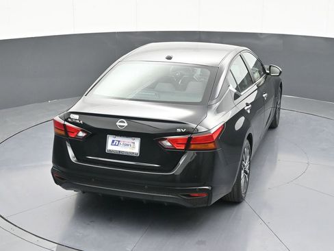 Used 2024 Nissan Altima 2.5 SV image 54