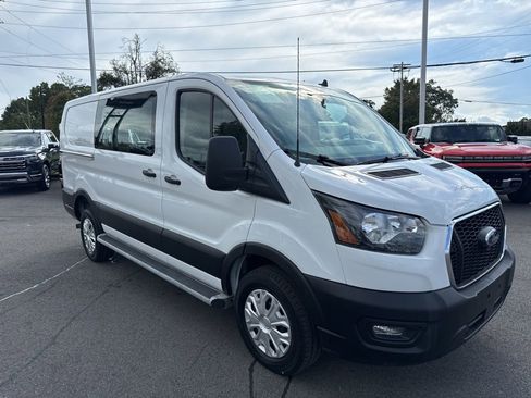 Used 2023 Ford Transit 250 Low Roof w/ Exterior Upgrade Package image 7