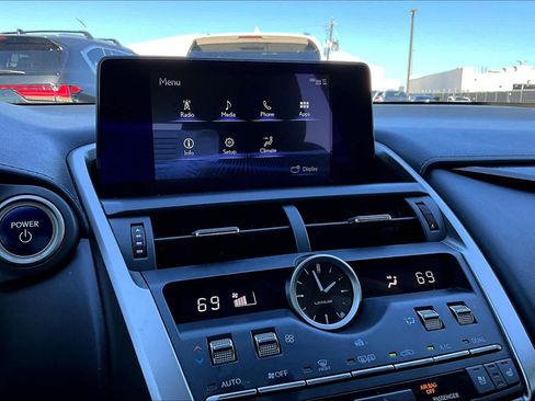 Used 2018 Lexus NX 300h AWD w/ Comfort Package image 33