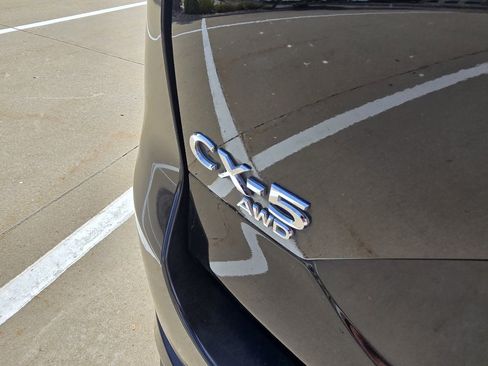 Used 2024 MAZDA CX-5 AWD 2.5 S w/ Preferred Package image 10
