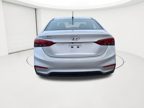 Used 2022 Hyundai Accent SE image 4