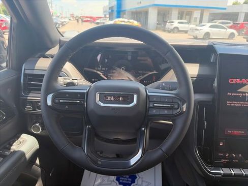 New 2026 GMC Yukon AT4 w/ AT4 Premium Package AWD/4WD image 15