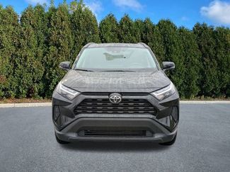 Used 2025 Toyota RAV4 XLE w/ Convenience Package video 2